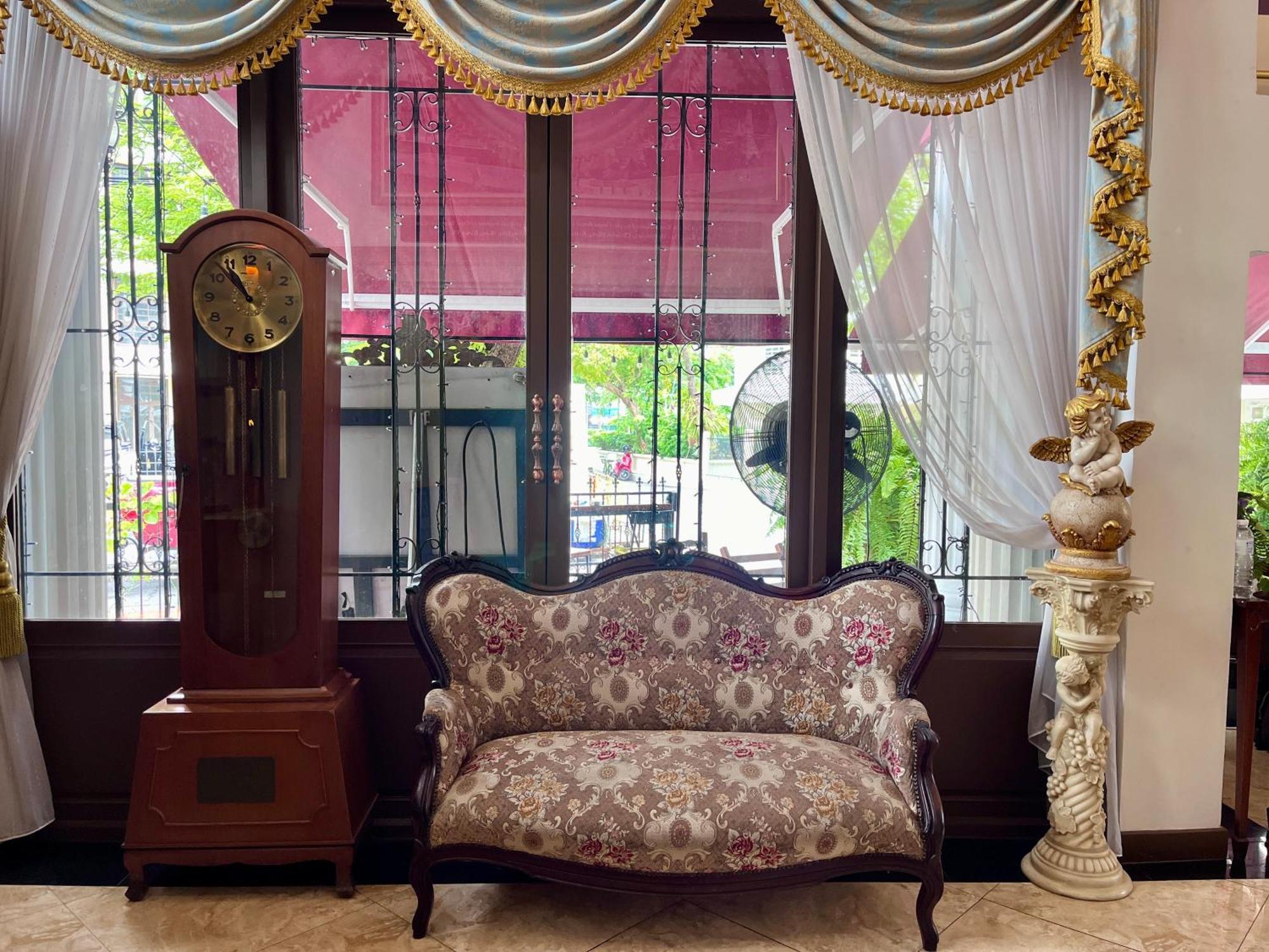 Siam Champs Elyseesi Unique Hotel Bangkok Exteriör bild